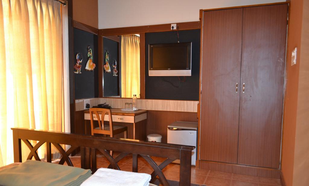 Casa Tropicana - Hotel & Homestays Pangim Exterior foto